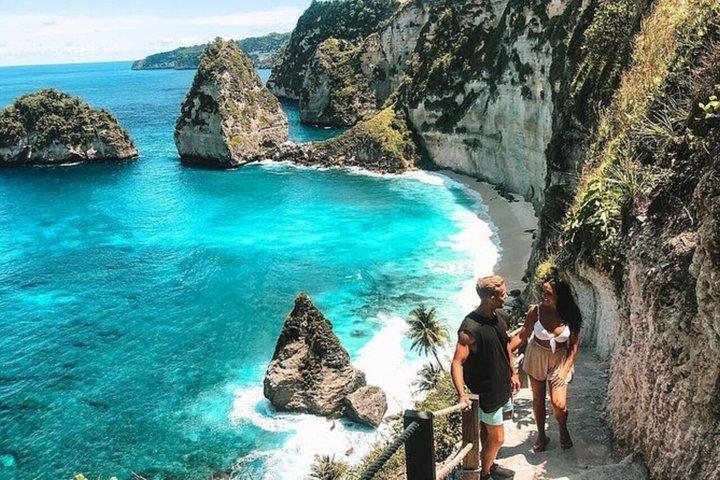 Nusa Penida Day Tour Kelingking Beach Almoço e transferências