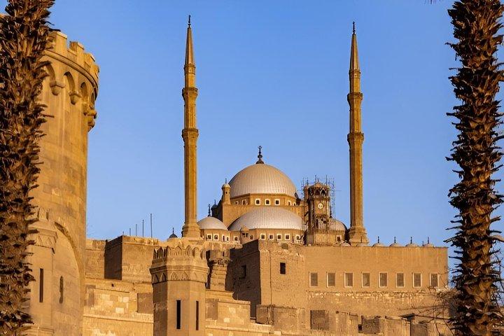 Private Full-Day Tour: Citadel, Coptic Cairo & Khan El Khalili