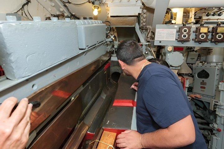 Visita guiada ao IOWA e Big Guns