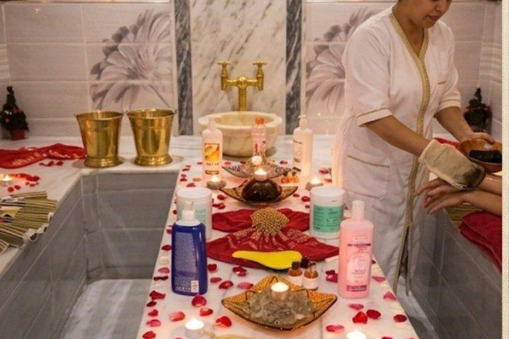 Traditional steam room and massage in Marrakech with transport included