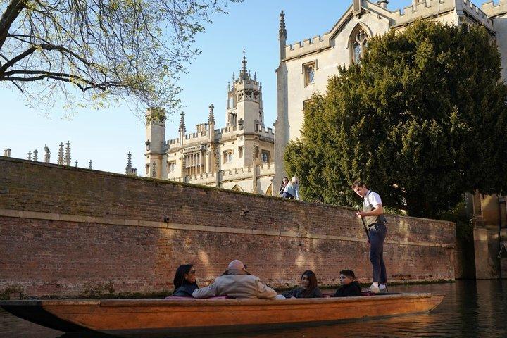 Cambridge Private Punting Tour