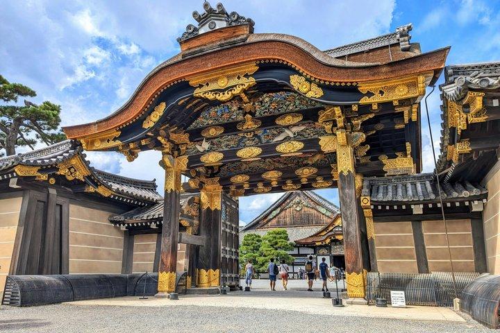 Early Bird Kyoto: Fushimi Inari, Castillo de Nijo y Pabellón Dorado