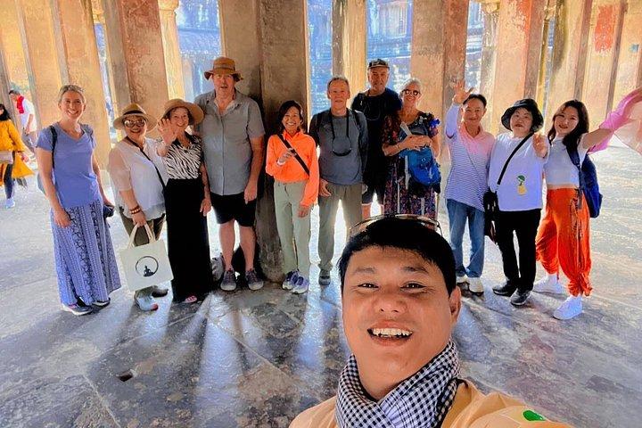 Private Angkor Wat Sunrise with Local Guide