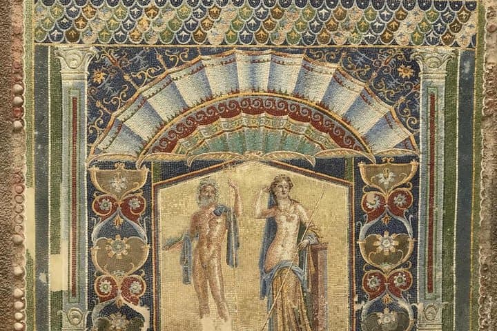 Guided tour of Herculaneum