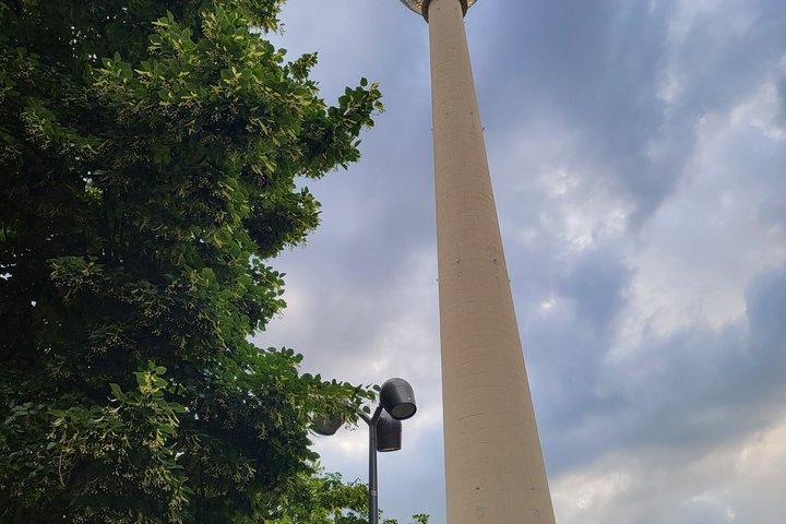 Det bedste af Berlin Walking Tour med Cold War Eyewitness