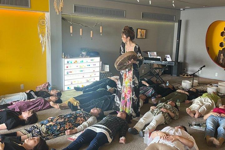 Experiência de banho de som em Osaka