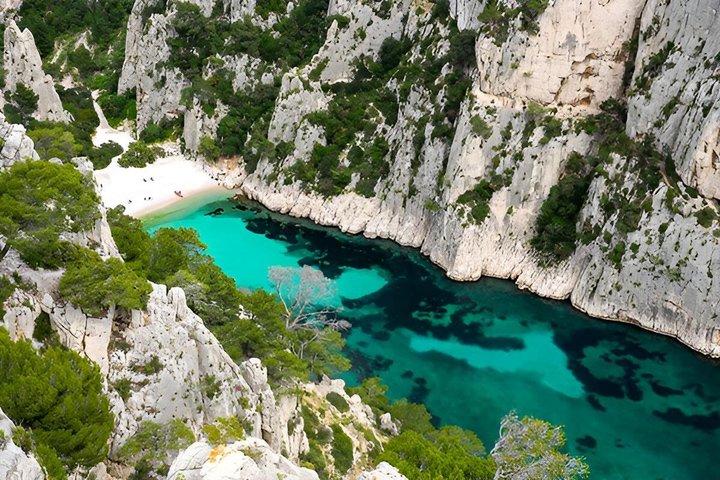 Vila medieval de Le Castellet, Cassis e as belas Calanques