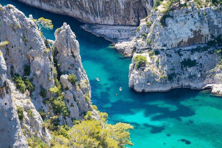 Cassis, las hermosas Calanques y Aix en Provence