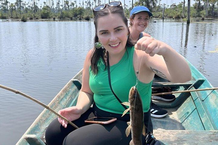 ヤクママ湖のプエルト・マルドナド・ピラニア釣りアドベンチャーから