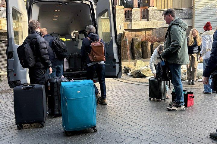 ウィスラーへのプライベート送迎バンクーバーまたはYVR