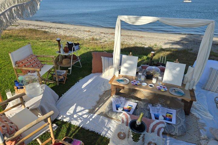 San Diego Paint and Sip Picnic Experience