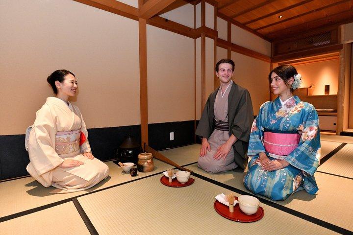 京都で着物を着て茶道とプロの写真撮影