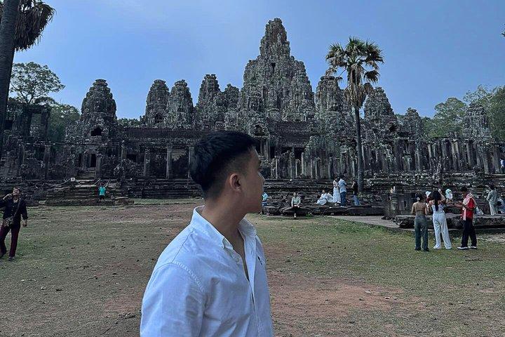 Templos de Angkor Wat e pequenos circuitos de dia inteiro em transporte privado