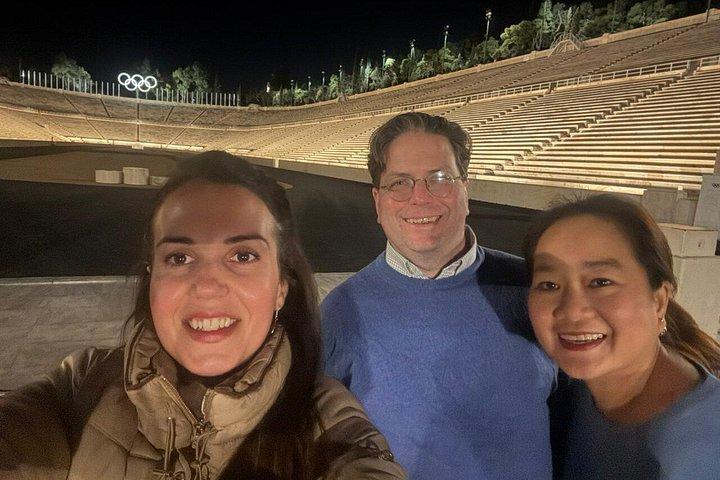 Athene bij nacht Wandel- en wijnproeverij ervaring