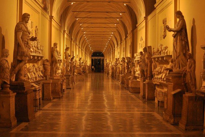 Hoteller i nærheden af Vatikanets museer, Sistine Chapel Tour & St. Peter's