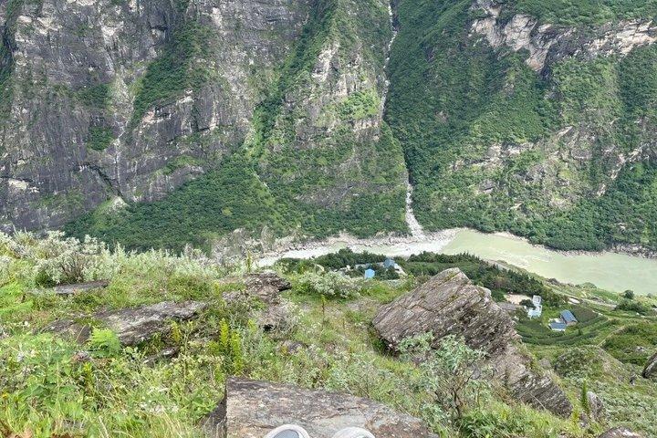 2 - Day Tiger Leaping Gorge Trek 28 Bends Challengeを制覇