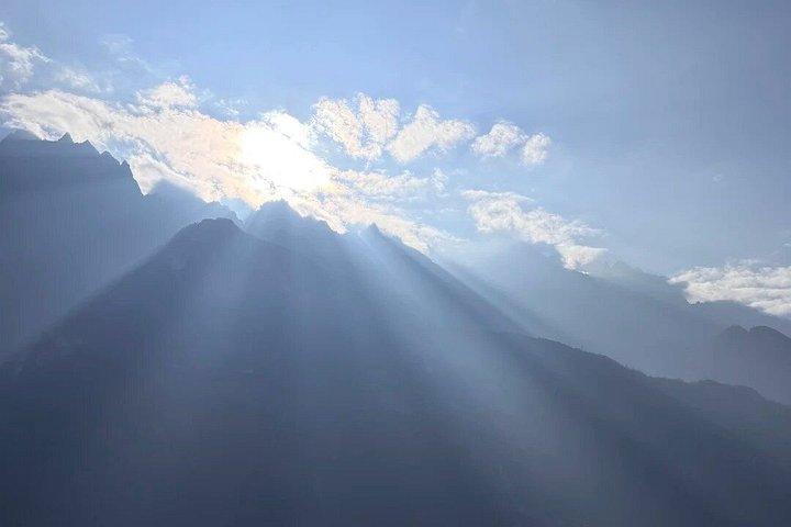 2-Day Tiger Leaping Gorge Trek Conquer the 28 Bends Challenge