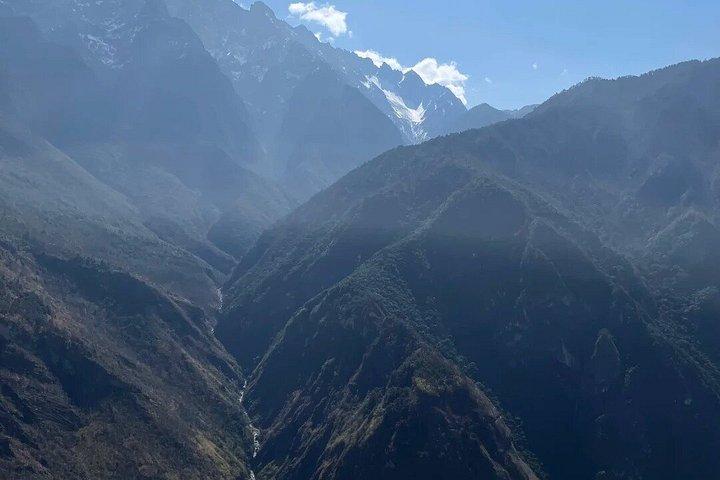 2-Day Tiger Leaping Gorge Trek Conquer the 28 Bends Challenge
