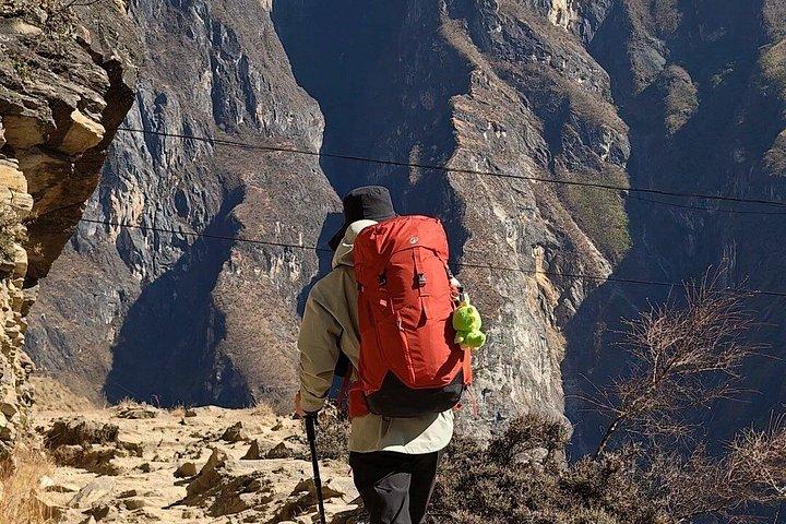 2-Day Tiger Leaping Gorge Trek Conquer the 28 Bends Challenge