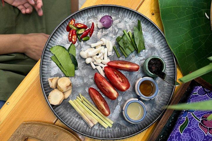 Authentic Thai Cooking Class in Bangkok with Market Visit