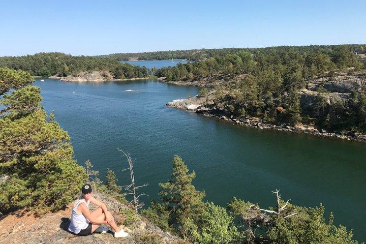 Stockholm Skærgårdsvandring med båd, brand og strand på Nåttarö