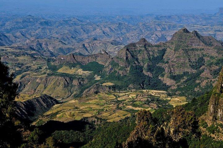 Private Guided 7 Day Mountains Trekking Tour to Simien