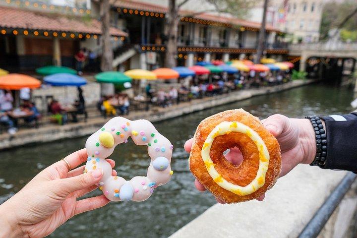 サンアントニオリバーウォークフードツアー（ドーナツ、スイートトリーツ＆その他）