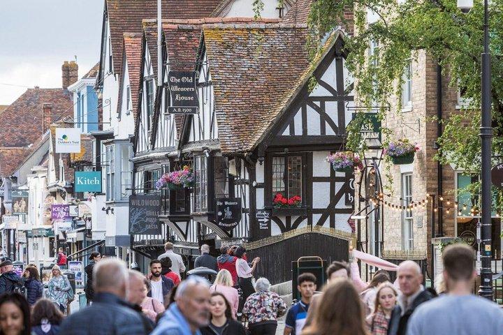 Canterbury, Dover Castle and Leeds Castle Day Tour from London