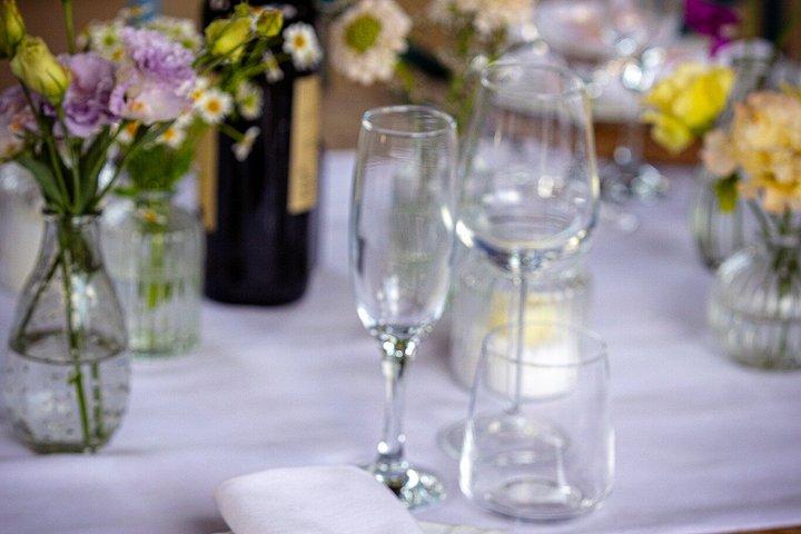 オリーブとワインの農園でソムリエによるオーガニック料理教室
