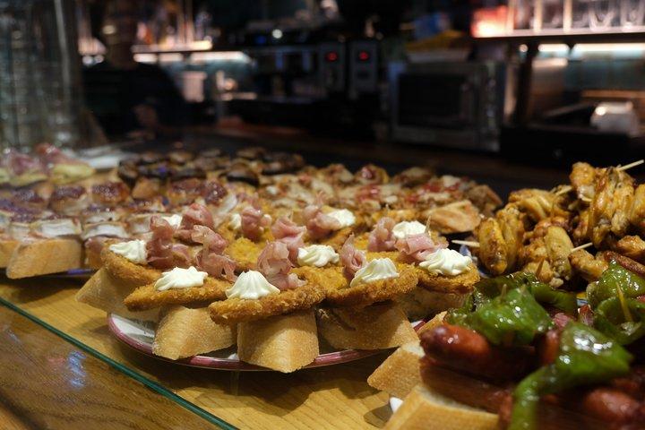 サンセバスチャンを食べる : Pintxosツアーを越えて
