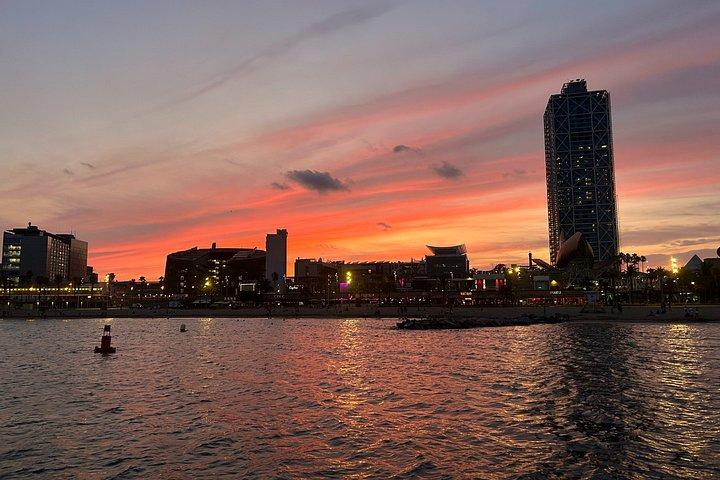 Barcelona Sunset Sailing Cruise with Drinks and Snacks