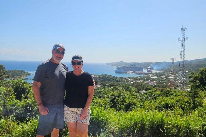 Fun Day explore Roatan