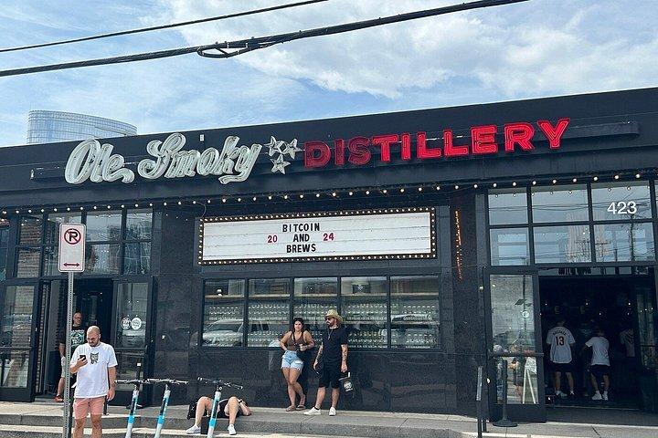 Nashville Redneck Comedy Bus Tour Commedia e visite turistiche