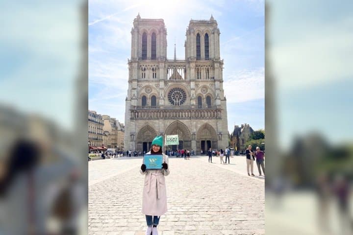 Notre Dame Interior Tour with Crypt, Macaron or Lunch options