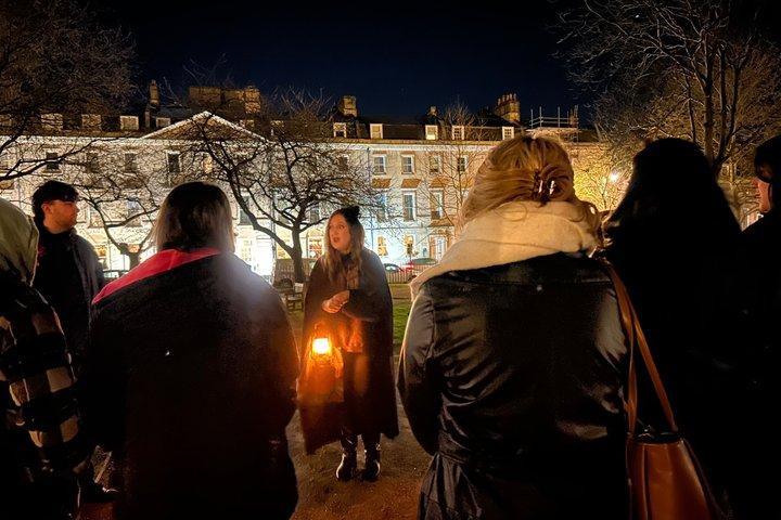 Bath : Ghosts, Ghouls & Gallows a Guided Ghost Walk.