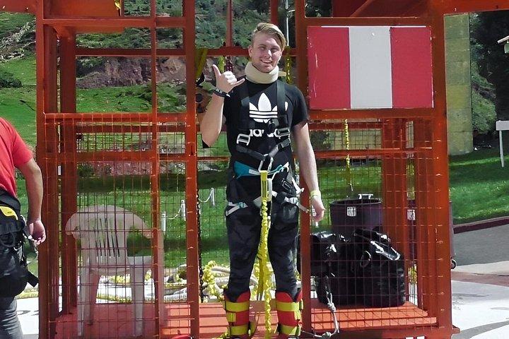 Bungee Jumping e Slingshot Adventure em Action Valley