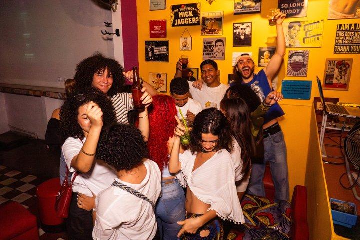 Tournée des bars du vendredi soir à Santa Marta, Colombie