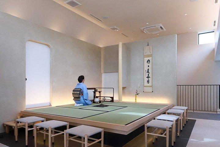 原宿での東京抹茶体験と日本語菓子