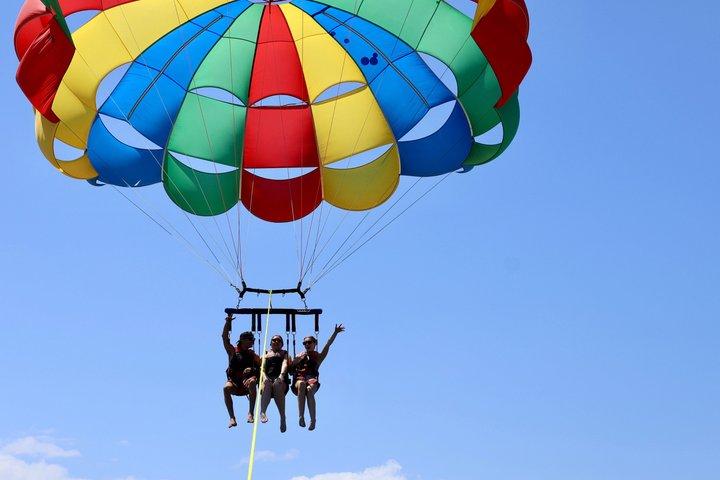 Tripple aventura en Parasail