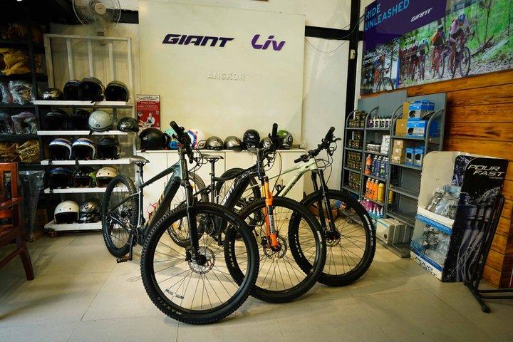 Noleggio Premium E-Bike a Siem Reap : E-MTB Giant
