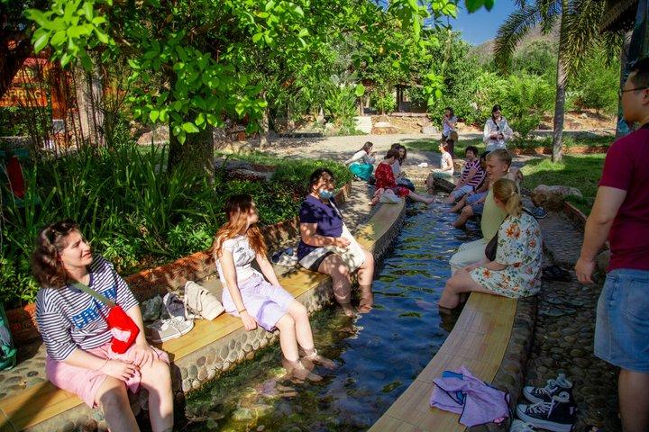 チェンマイ発チェンライ日帰り旅行（ランチ付き）