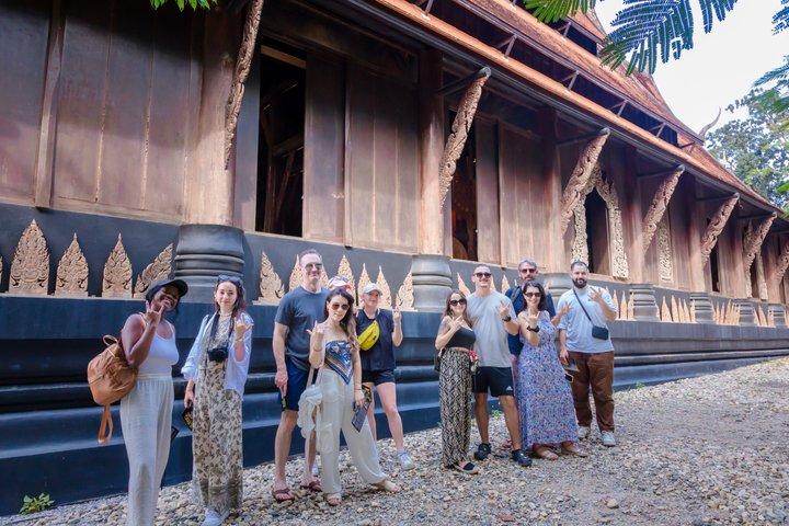 チェンマイ発チェンライ日帰り旅行（ランチ付き）