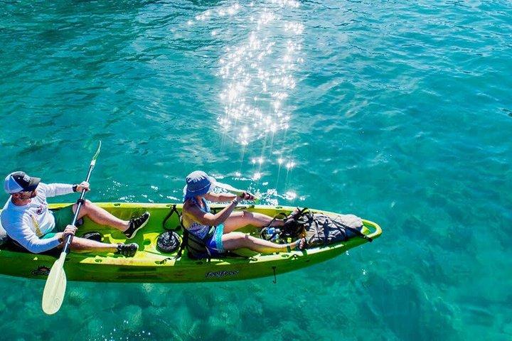 Lake Louise, Banff Gondola, Minnewanka Cruise och Hot Spring Tour