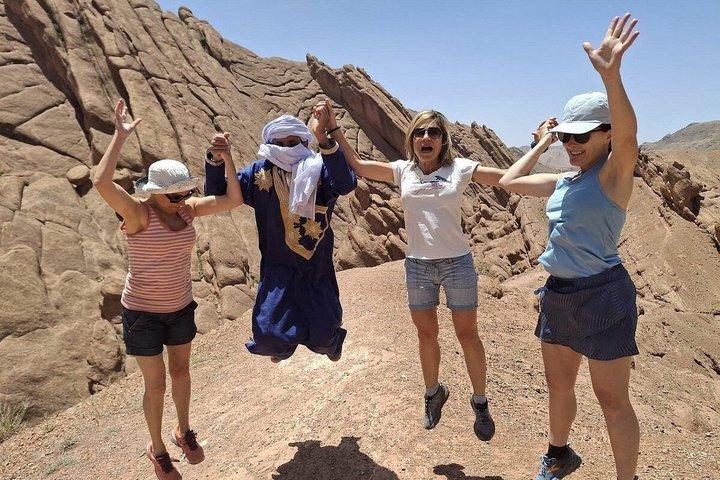 Marrakech: excursion to Aït Ben Haddou & Dadès Gorge in 2 days.