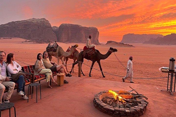 Excursión privada de 6 días a Jordania: Petra, Wadi Rum, Mar Muerto y Ammán