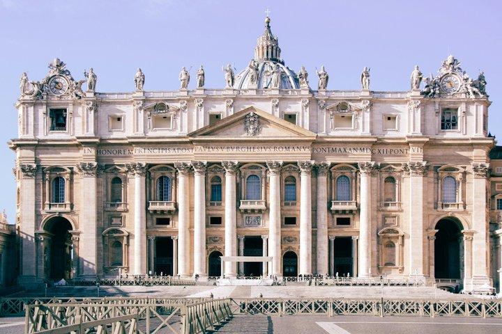 Vatican: St Peter Basilica Audio Guide With Dome climb