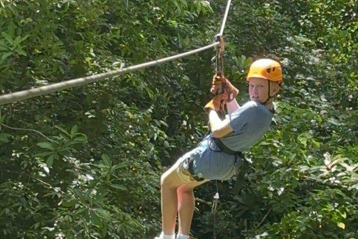 ジップラインモンキージャングルファミリーキャノピーツアーin玉林堂