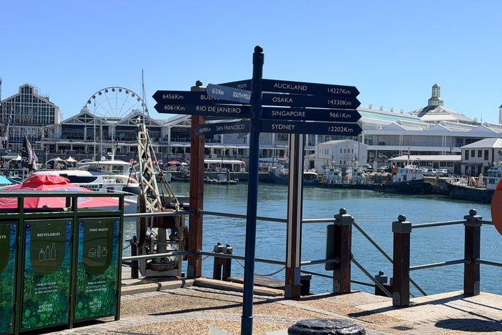 ケープタウン発ロッベン島ツアー（チケットと送迎付き）