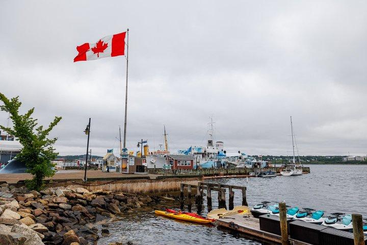 Halifax after Dark : Titanic und Halifax Explosion