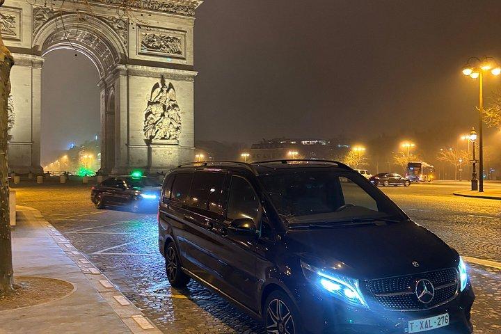 ブリュッセル空港BRU プライベートバン送迎（往復）